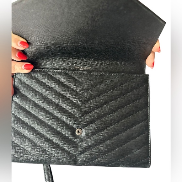 Saint Laurent cassandre Chevron quilted Clutch wristlet black YSL - Picture 2 of 13